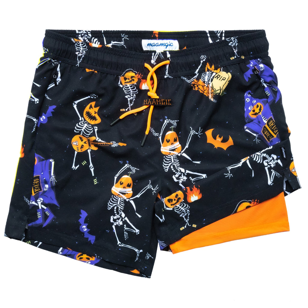 Maamgic5.5Inseam2in1StretchShortLinerHalloweenBlackSwimShorts_1