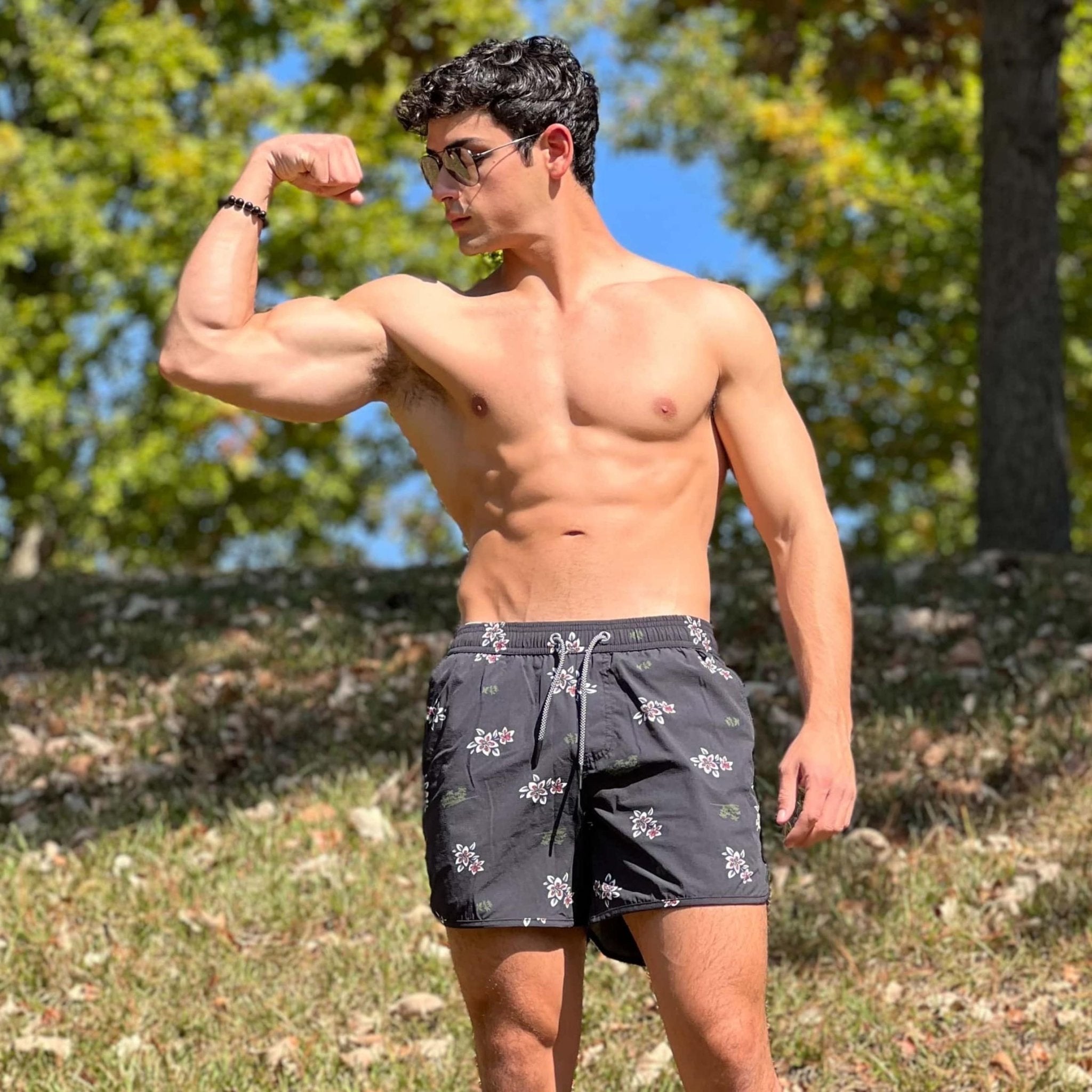 MAAMGIC+ | NatureNest Funliday Swim Trunks, Black | Maamgic – maamgic